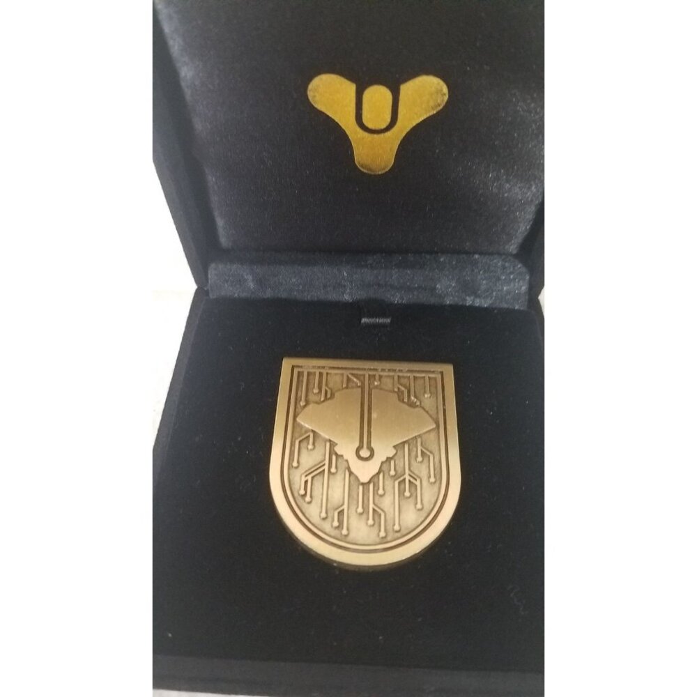Destiny 2 Undying Seal Pin Bungie Rewards‎ Medallion RARE RETIRED